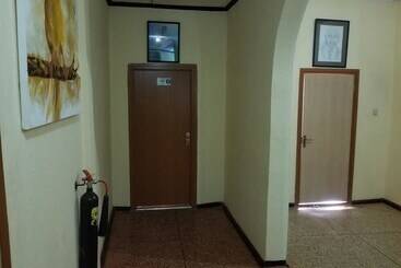 هتل Nass Lodge