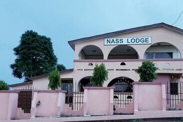 هتل Nass Lodge