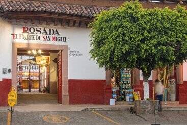 هتل Posada El Fuerte San Miguel