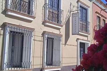 هتل Quinta Arantxa
