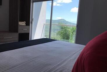 هتل Y Spa Posada Mirador