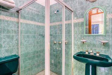 هتل Y Spa Posada Mirador