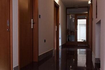پانسیون Guest Accomodation Tamaris