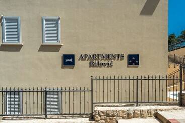 Apartments Rilovic, City And Sea View Apartments