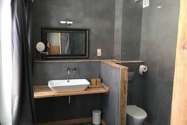 تختخواب و صبحانه Casa Chico