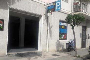تختخواب و صبحانه Milazzo Port Rooms