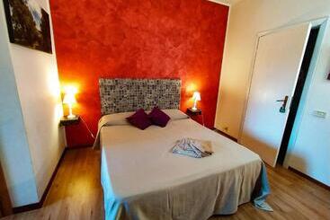 تختخواب و صبحانه Milazzo Port Rooms