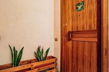 تختخواب و صبحانه Milazzo Port Rooms