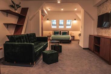 هتل آپارتمان Brassel Apart