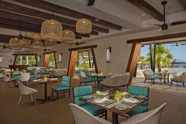 Dreams Natura Resort & Spa  All Inclusive