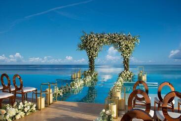 Dreams Natura Resort & Spa  All Inclusive