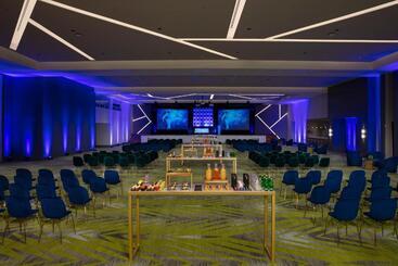 Dreams Natura Resort & Spa  All Inclusive