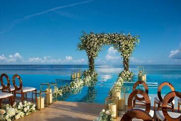 Dreams Natura Resort & Spa  All Inclusive