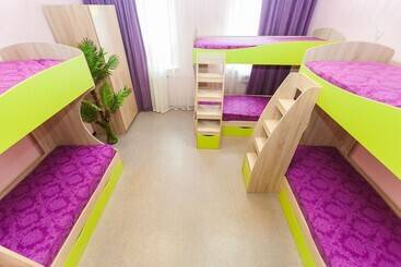 Go&sleep Hostel
