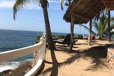 هتل Bungalows Lydia San Pancho