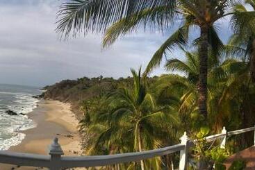 هتل Bungalows Lydia San Pancho