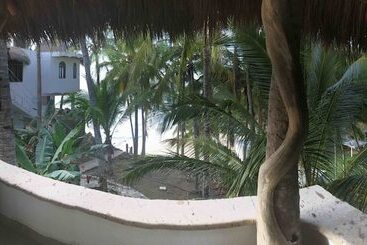هتل Bungalows Lydia San Pancho