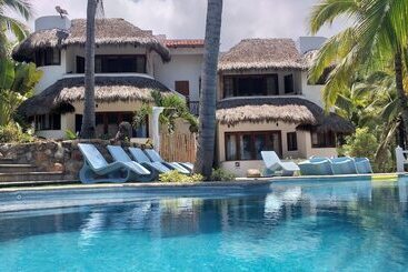 هتل Bungalows Lydia San Pancho