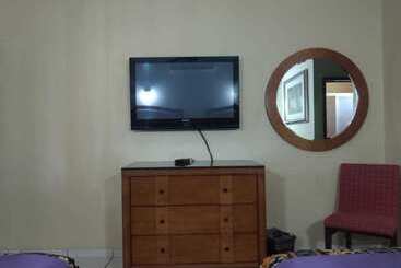 هتل Cactus Inn Los Cabos