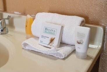 هتل Cactus Inn Los Cabos