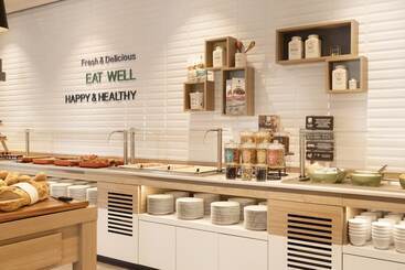 هتل Holiday Inn   Eindhoven Airport, An Ihg