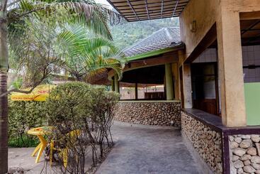 Sawa Sawa Motel