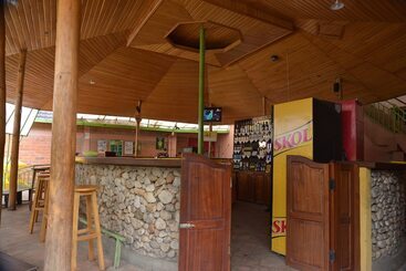 Sawa Sawa Motel