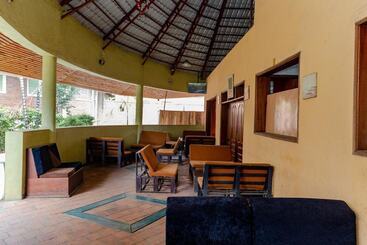 Sawa Sawa Motel