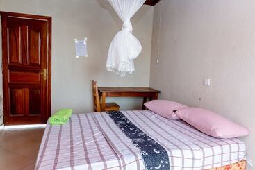 Sawa Sawa Motel