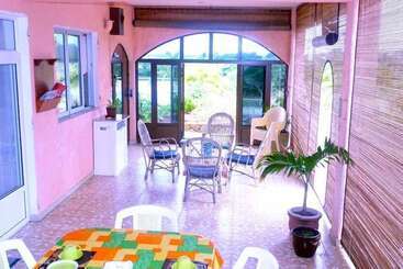 Villa Victoria