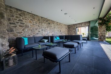 Châtonneyre Hotel & Restaurant