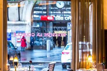 Astra Vevey Hotel & Restaurant