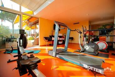 Astra Vevey Hotel & Restaurant