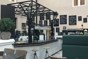 Clarion Collection Hotel Victoria