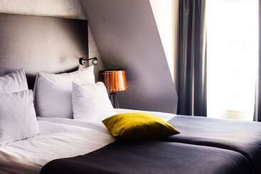 Clarion Collection Hotel Plaza