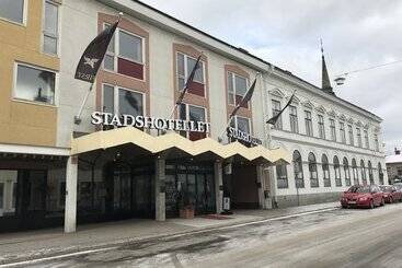 Hotel First  Statt