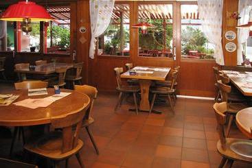 فندق Flüelerhof B&b Garni Rustico
