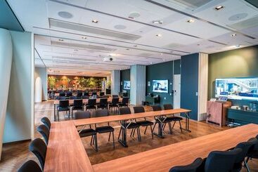 هتل Scandic Continental