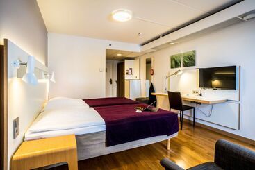 هتل Scandic Plaza Umeå