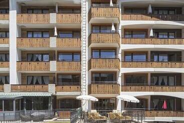 Swiss Alpine Hotel Allalin