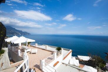 تختخواب و صبحانه Villa Orleans
