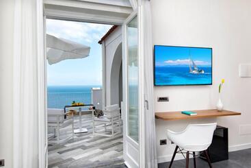 تختخواب و صبحانه Villa Orleans