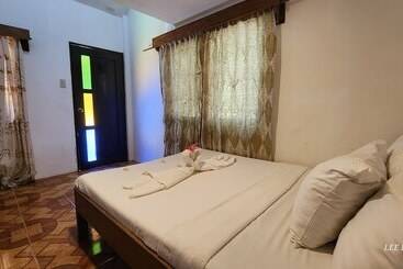 هتل Evangeline Beach Resort