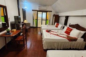 هتل Evangeline Beach Resort