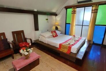 هتل Evangeline Beach Resort
