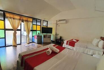 هتل Evangeline Beach Resort