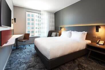 هتل Holiday Inn Express Melbourne Southbank, An Ihg