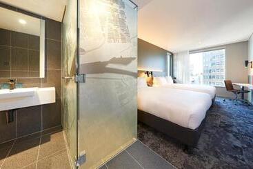 هتل Holiday Inn Express Melbourne Southbank, An Ihg