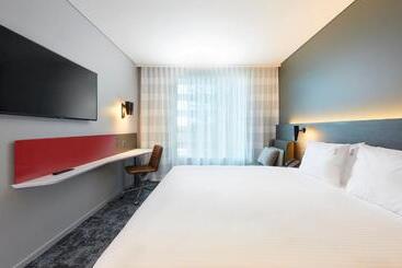 هتل Holiday Inn Express Melbourne Southbank, An Ihg