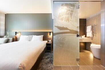 هتل Holiday Inn Express Melbourne Southbank, An Ihg
